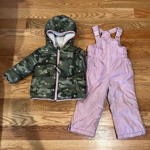 Gap snowsuit